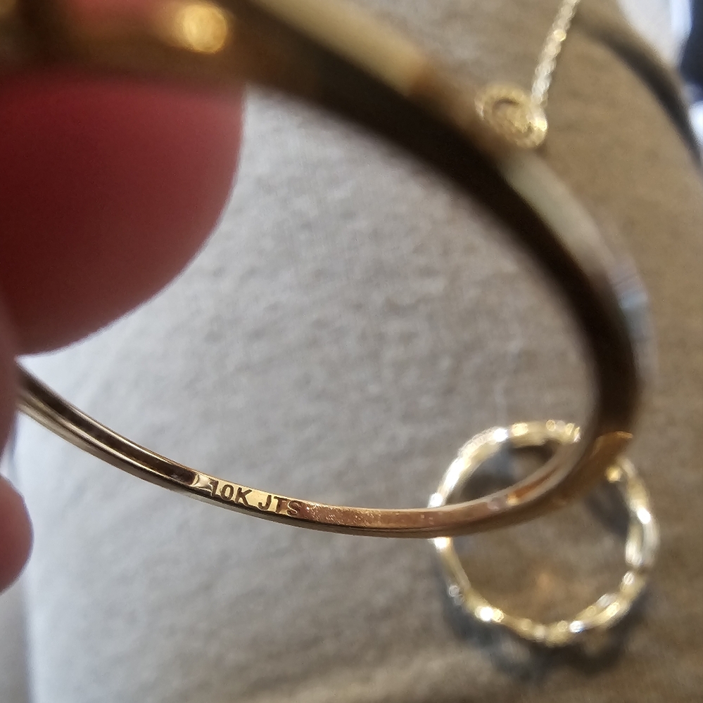 Gold CZ size 7 Ring